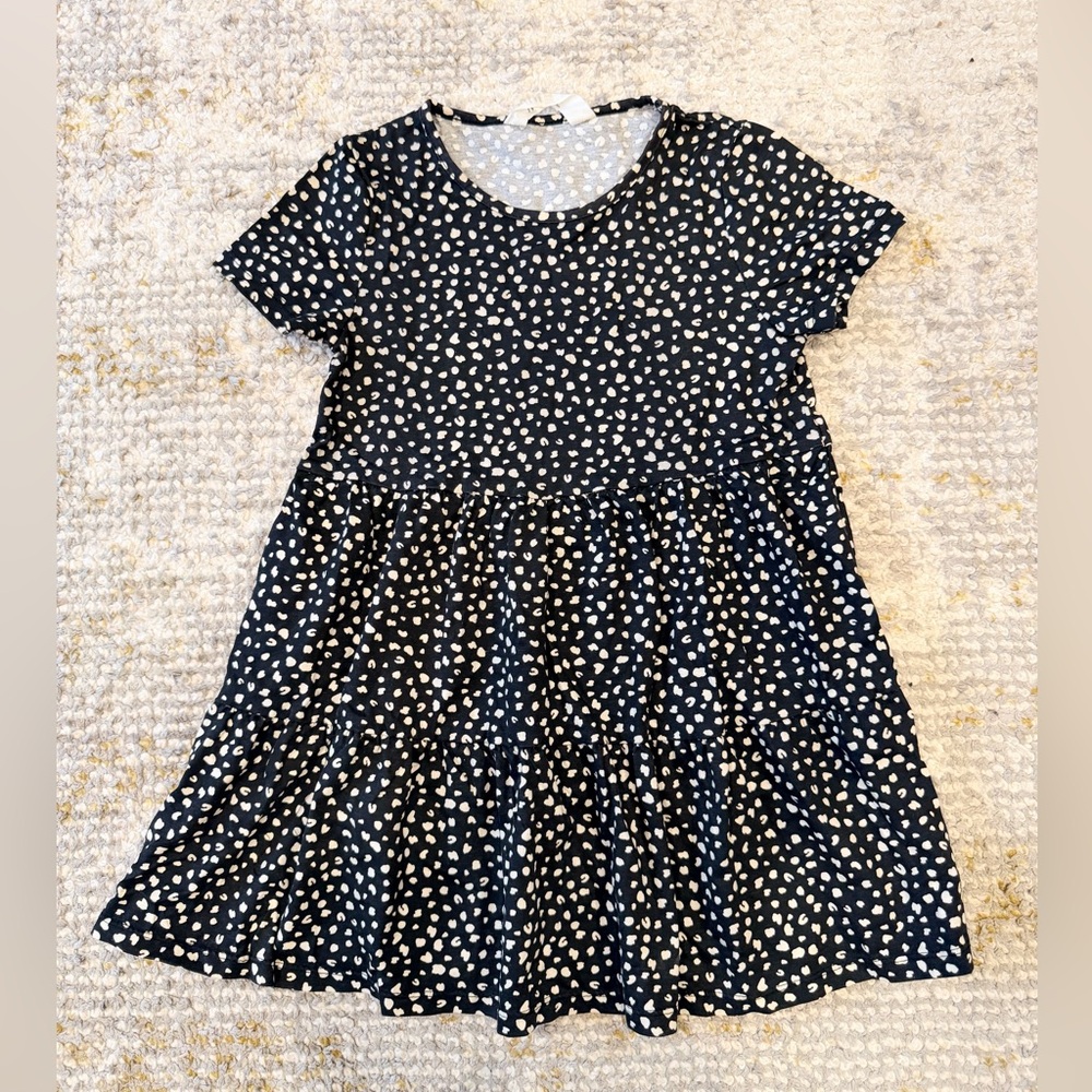H&M Black Short-Sleeve Tiered Spot Dress